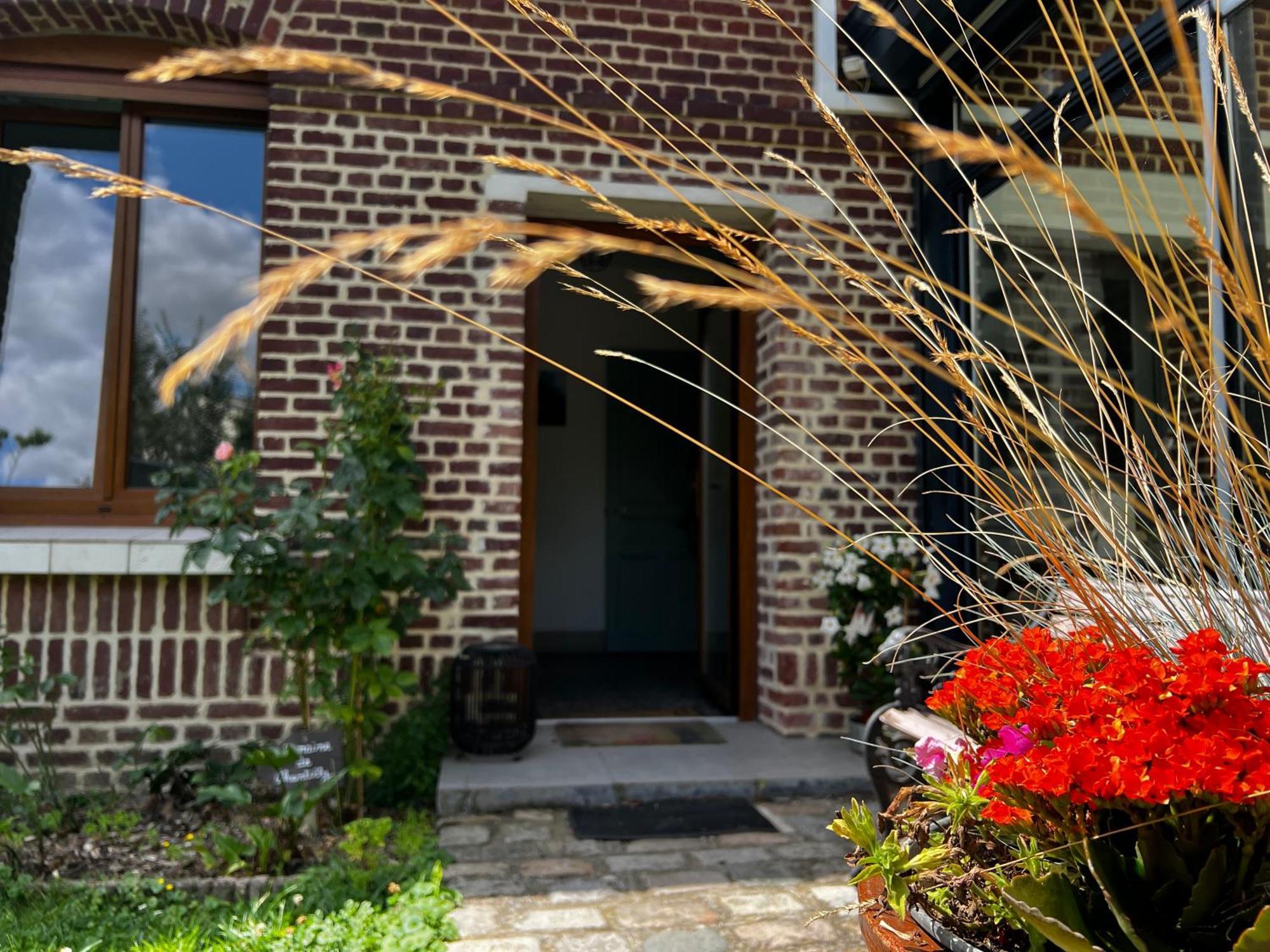 A La Ferme De Thilloy Bed & Breakfast Ligny-Thilloy ภายนอก รูปภาพ